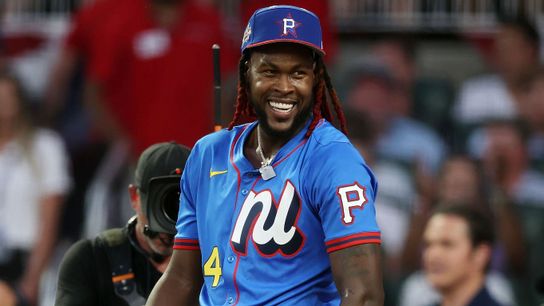 Cruz falls short, ties record at Home Run Derby taken in Atlanta. Photo by GETTY